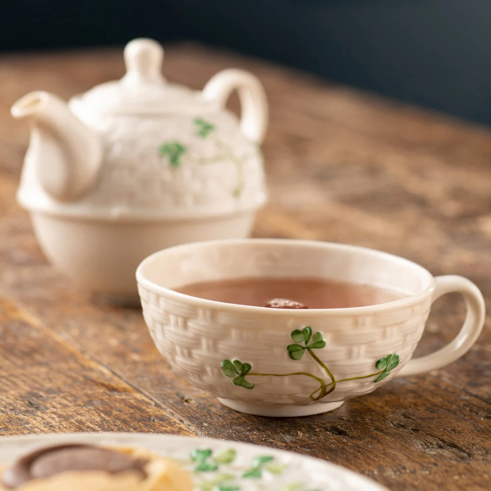 Belleek Shamrock Tea for One Tea Pot and Cup